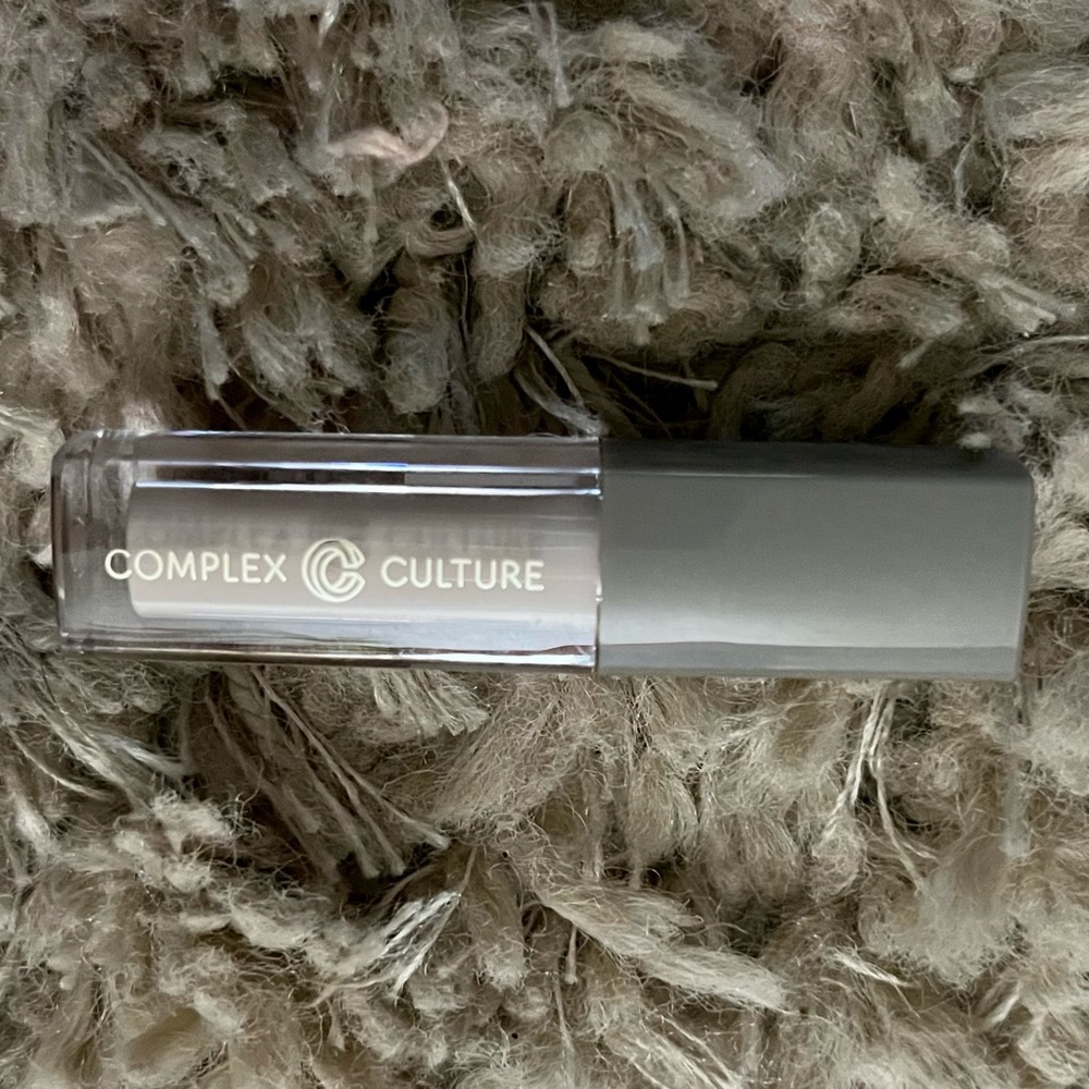 Complex Culture Letup Concealer in Shade F100